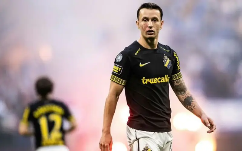 الاتفاق يتعاقد مع لاعب وسط آيك ستوكهولم بعقد ثلاث سنوات